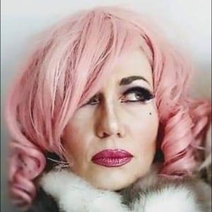 Meet your Posher, Candice